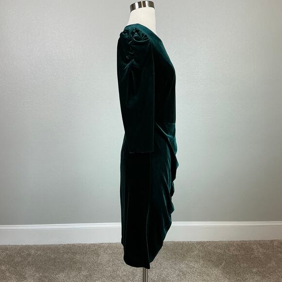 Vince Camuto Long Sleeve Velvet Sheath Cocktail Dress Green Size 14 Ruched Midi - Picture 3 of 14